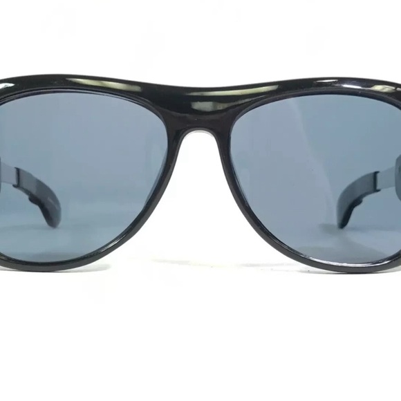 VTG 1986/Thick Glass Polarized Lens/Black/Silver Frames with Side Shield… - Picture 10 of 12